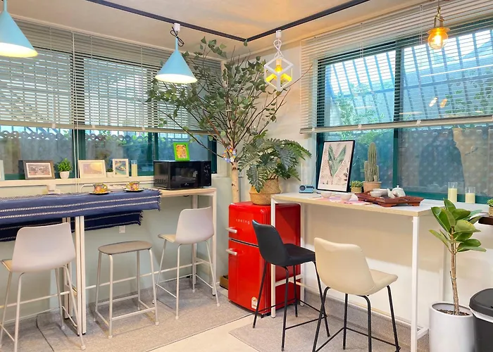 Affittacamere Lumi - 7min Walk From Yeonsinnae Station Line3, 6, Gtx-a